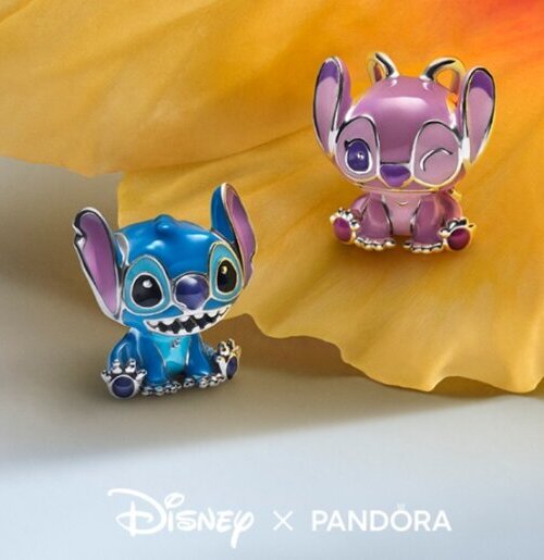 Усмивки с Disney x Pandora