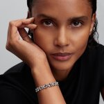 Pandora Гривна Прегърни промяната