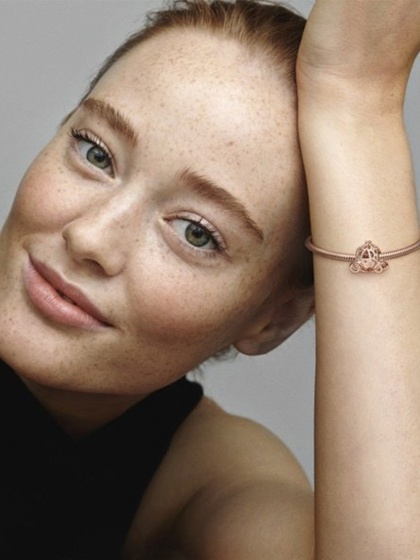 Disney x Pandora Талисман Време е за бал