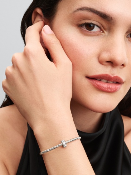 Pandora Клипс Докосване