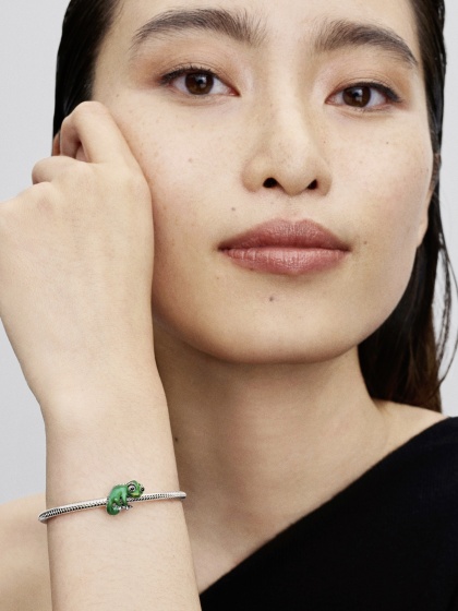 Disney x Pandora Талисман Паскал