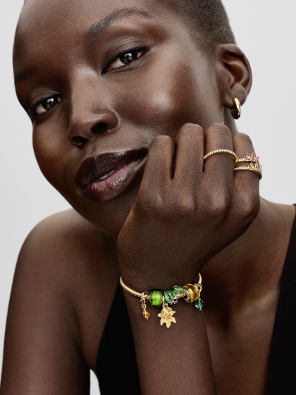 Disney x Pandora Талисман Паскал